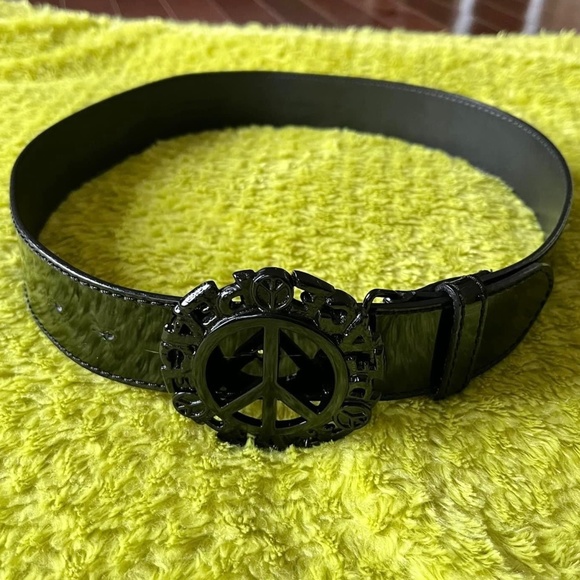 Moschino Accessories - 💥Quick Sale Price💥 LOVE MOSCHINO Peace Logo Calfskin Belt